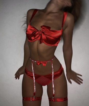 Анкета проститутки Мария - Фото 1, Шамхал-Янги-Юрт, 25 лет, №7006